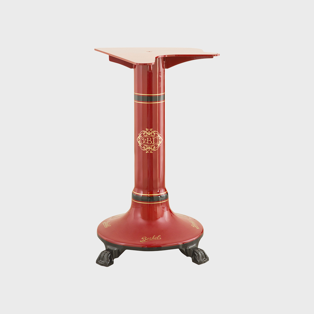 BK116-STAND_RED-U-01.jpg