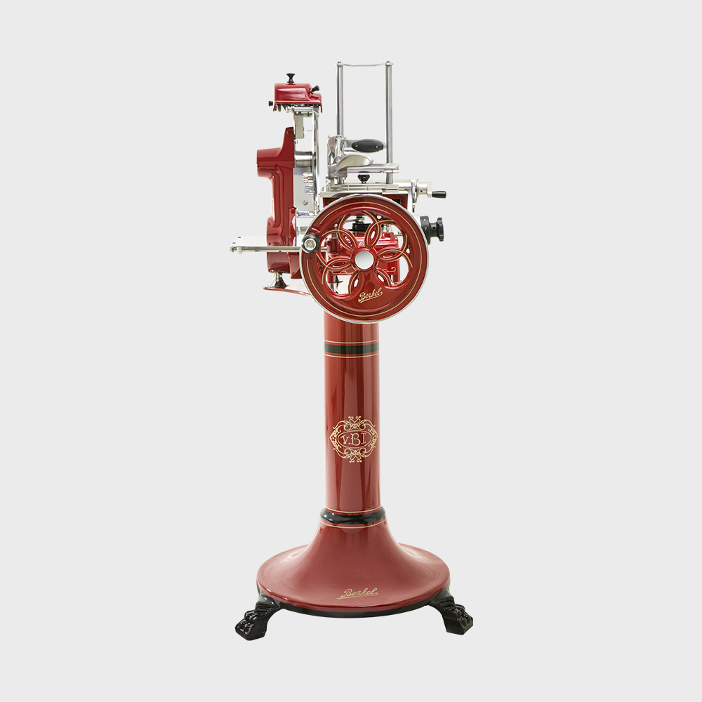 VOLANOSTANDB2_RED-U-01.jpg